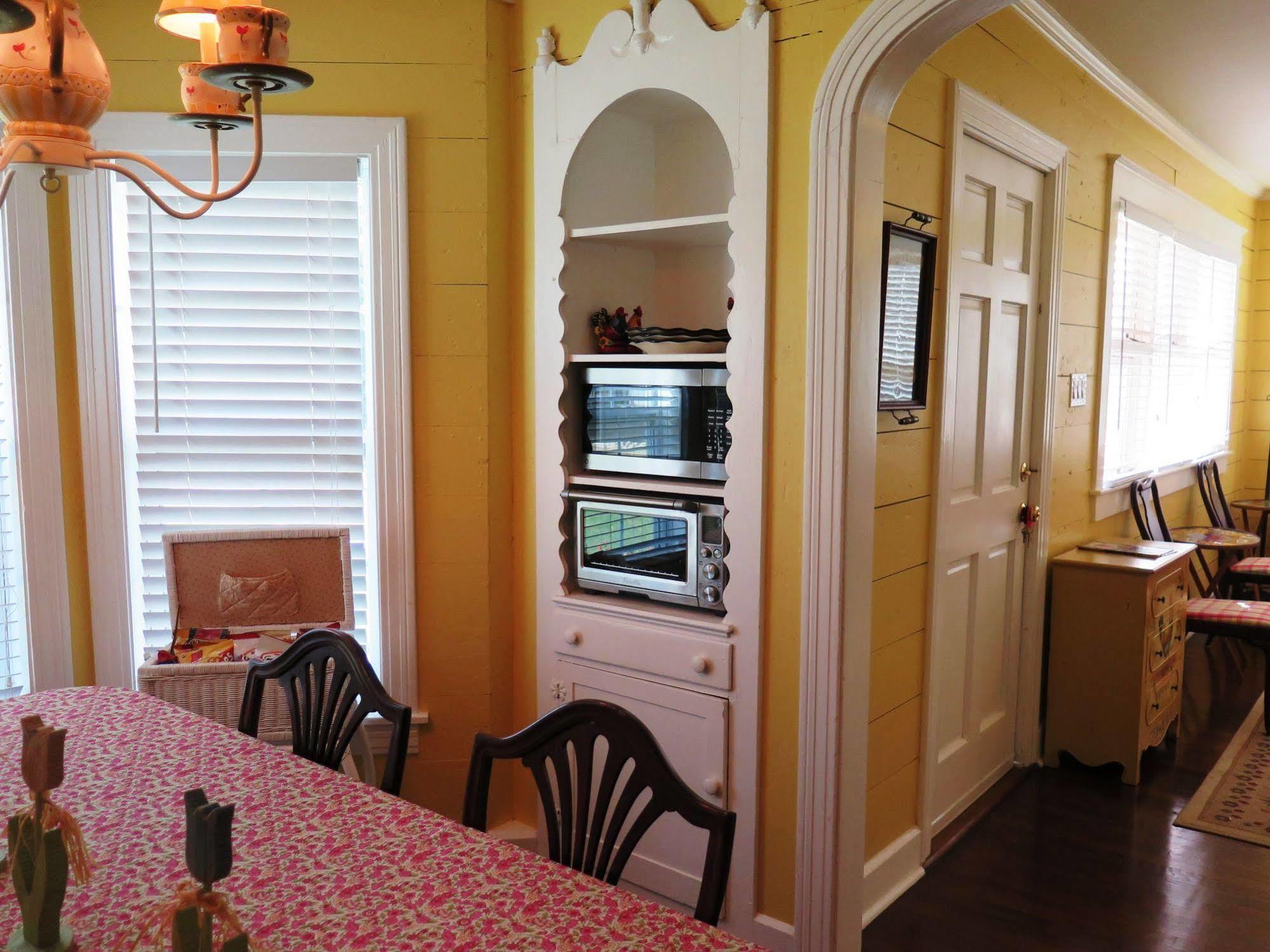 Yellow House B&B Salado Bagian luar foto