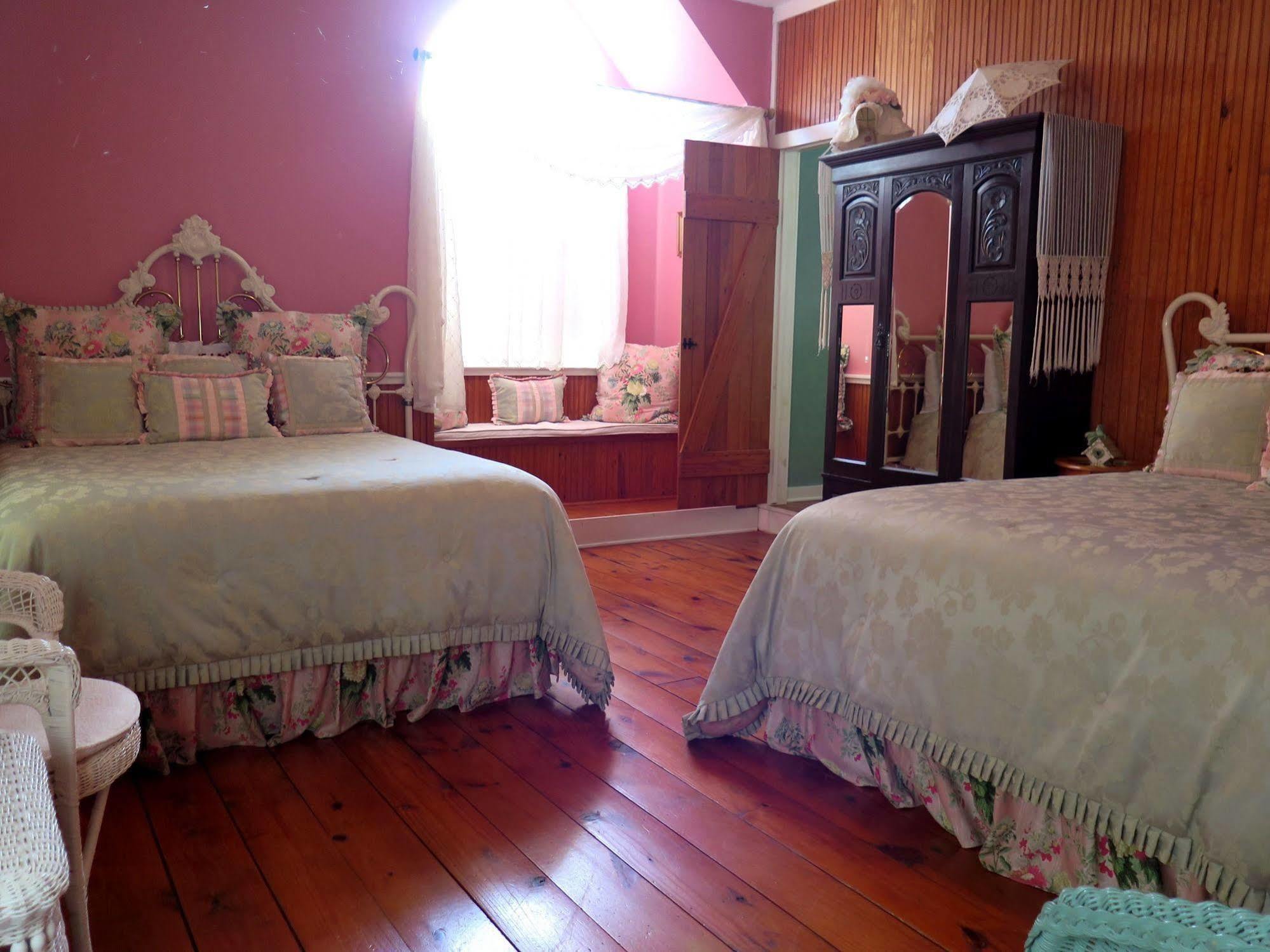 Yellow House B&B Salado Bagian luar foto