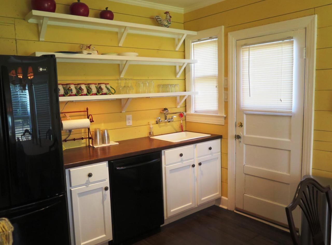 Yellow House B&B Salado Bagian luar foto